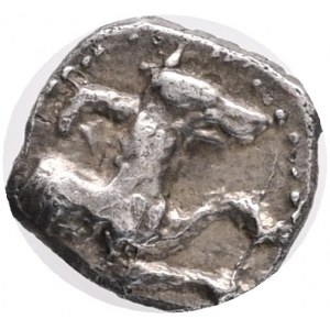 LYCAONIA. Laranda. (Circa 324/3 BC).AR obol. Obv: Baaltars seated left, holding grain ear and grape bunch in his right hand and scepter in his left. Rev: Forepart of a wolf to right; above, inverted crescent.Ref: Göktürk 82; SNG Paris 444.Silver, Weight :