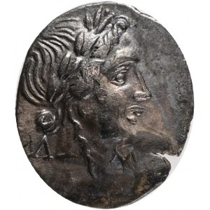 LYCIAN LEAGUE. Masikytes. (40-35 BC). AR. Hemidrachm. Myra mint..Obv: Laureate head of Apollo to right; [ΛY] across fields Rev: Lyre; M-YY/P-A across, bee to lower left; all within rectangular incuse . Ref.: RPC I 3303. AR.1,74g.