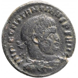 CONSTANTINE I. 307-337 AD. Æ Follis .Obv.: CONSTANTINVS P F AVG, laureate and cuirassed bust right. Rev.: SOLI INVIC-TO COMITI, Sol standing left, raising right hand and holding globe in left. AE 2,9 g
