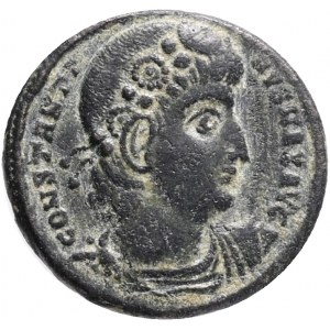 CONSTANTINE I. 307-337 AD. Æ Follis,Antioch mint.Obv.: CONSTANTI NVS MAX AVG, laureate (with rosettes), draped and cuirassed bust right. Rev.: GLORIA EXERCITVS, two soldiers, each holding reversed speaand resting on shield, flanking two standards; SMANA/.