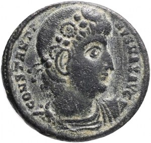 CONSTANTINE I. 307-337 AD. Æ Follis,Antioch mint.Obv.: CONSTANTI NVS MAX AVG, laureate (with rosettes), draped and cuirassed bust right. Rev.: GLORIA EXERCITVS, two soldiers, each holding reversed speaand resting on shield, flanking two standards; SMANA/.