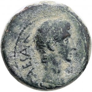 SELEUCIS & PIERIA. Antioch. Augustus (27 BC-14 AD). Ae.Obv : CAESAR.Bare head right.Rev : AVGVSTVS.Legend within wreath.Ref.: RPC I online 4100; McAlee 190.AE. 11,53g.