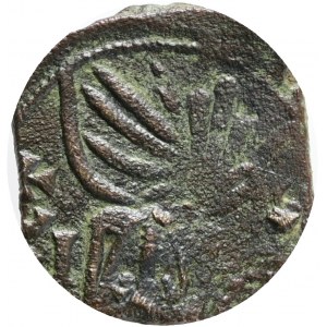 Byzantine, Leo V (813-820). Æ 40 Nummi Syracuse. Crowned facing bust of Leo, wearing loros, holding cross potent; Λ and cross to r. R/ Crowned facing bust of Constantine, wearing chlamys, holding cross on globe; cross to r. DOC 18; Sear 1637, Toned , Bron