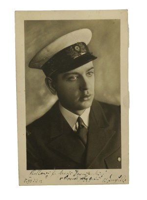 Witold Luczynski [1905-1998] autographs a postcard photograph from a performance of Madame Butterfly [in the role of Lieutenant Pinkerton].