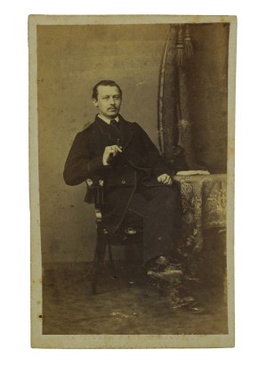 Fotografia kartonikowa CDV Antoni Ruszkowski h. Pobóg , wykonana w zakładzie E.Painera, Warszawa Nowy Świat