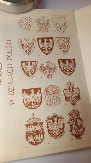 Polish orders of distinction and some honors 1705-1990 Oberleitner /m.