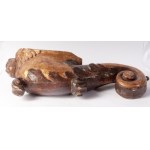 Wall lamp arm late 16th early 17th century 63 x 16 x 21 cm in gilded wood, carved with an angel's head and plant motifs. State of preservation: good, some missing gilding., Wall lamp arm late 16th early 17th century 63 x 16 x 21 cm in gilded wood, car