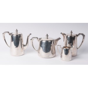 Tea and coffee service mid 20th century 14 x 11.5 cm maximum dimensions in silver metal. Elkington manufacture pcs.4 State of preservation: good, Tea and coffee service mid 20th century 14 x 11.5 cm maximum dimensions in silver metal. Elkington manufactur