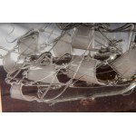 Santa Maria, model of a boat 12 x 17.5 x 8.5 cm in glass within a display case. State of preservation: good., Santa Maria, model of a boat 12 x 17.5 x 8.5 cm in glass within a display case. State of preservation: good.