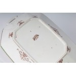 Lot of two octagonal terrines with seven trays first half of the 20th century en suite in different sizes. Brampton Sons Manufacturing State of preservation: good, one restored tray, Lot of two octagonal terrines with seven trays first half of the 20th ce