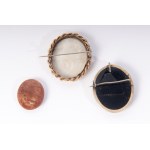 Lot of two micromosaics and a porcelain cameo Roman school, early 20th century depicting St. Peter&#39;s Square 3.5 x 3 cm with pin setting; Colosseum detached 2.5 x 2 cm; young girl on porcelain with pin-mounted setting 4 x 3 cm State of conservation: go