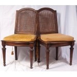 Lot of four chairs 19th century 95 x 55 x 42 cm with seat and backrest in Vienna straw, truncated conical leg. State of preservation: one broken leg., Lot of four chairs 19th century 95 x 55 x 42 cm with seat and backrest in Vienna straw, truncated conica