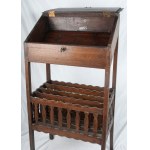 Oak writing desk first half of the 20th century 116 x 58 x 34 cm with magazine rack State of conservation: good, restorations on the legs, Oak writing desk first half of the 20th century 116 x 58 x 34 cm with magazine rack State of conservation: good, res
