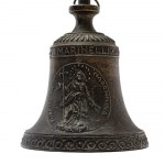 Collection of eight bells 18th/20th century in different shapes and sizes in bronze. State of preservation: one detached clapper., Collection of eight bells 18th/20th century in different shapes and sizes in bronze. State of preservation: one detached cla