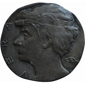Prádler J., portrait of a woman, Vera, 155 mm