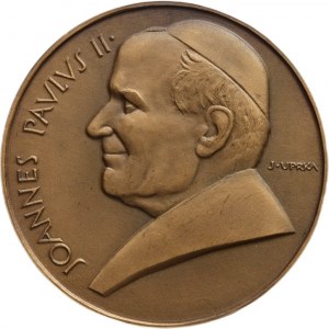 Úprka J., Jan Pavel II. - návštěva na Velehradě 1990 - poprsí zleva, opis / chrám, vročení, opis, Sign., bronz 60 mm