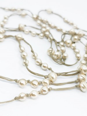 Cultured pearl necklace