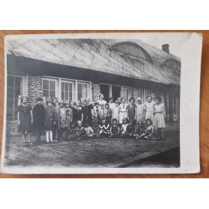 Busko-Zdrój Grupa dzieci w ośrodka Górka 1934 r.