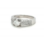 18K WHITE GOLD RING - 4.81 GR WITH DIAMONDS - DH-R768