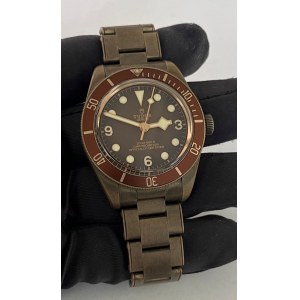 TUDOR BLACK BAY BRONZE 79012M
