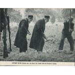 BRYAN Julien - Siege. Illustrated with photographs by the Author [1940] [AUTOGRAPH AND DEDICATION].