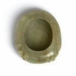 ( ), Vaschetta in giada con decoro floreale
