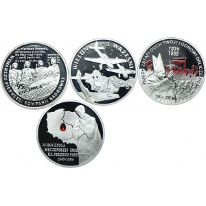 III RP, zestaw 10 złotych 2009 rocz. Wymarszu Pierwszej Kompanii Kadrowej, Wieluń, Solidarność, 25. rocz. Śmierci Ks. Jerzego Popiełuszko (4szt.)
