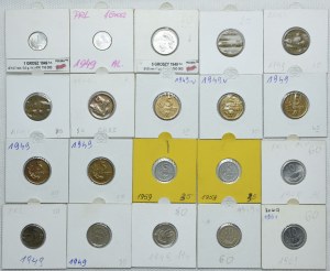 Set of IIRP, PRL, 20, 50 pennies 1923, 1, 5, 10, 20, 50 pennies 1949-1970 (31pcs).