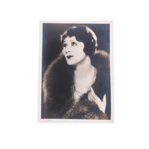 Irene Frances Rich (1891 - 1988) | Signature on photo