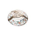 LARGE IMARI BOWL WITH RICH POLYCHROME DECORATION | JAPAN (JAPAN / JAPANESE 18TH-19TH CENTURY)