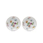 PAIR OF DEEP PLATES WITH FLORAL DECOR | VIENNA (AUSTRIA / AUSTRIAN 18TH CENTURY)
