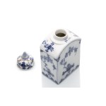 PORCELAIN TEA BOX WITH LID | MEISSEN (GERMANY / GERMAN 1817-24)