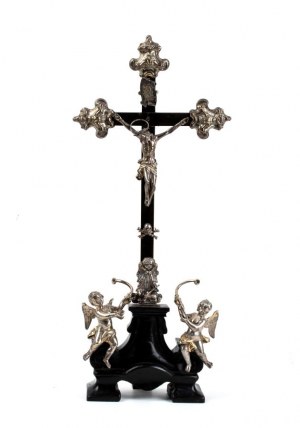 ANTONIO RUSSO Solid silver crucifix and wood