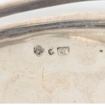 Italienisches Tablett aus massivem Silber