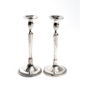 ANTONIO CAPPELLETTI A pair of italian solid silver candelsticks