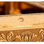 French gold snuff box