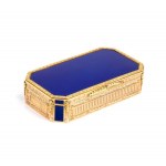 Italian gold and enamel snuff box