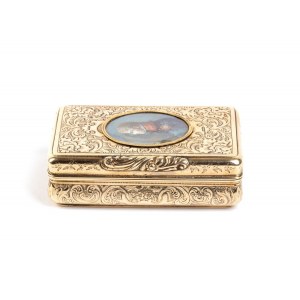 Italian gold and enamel snuff box