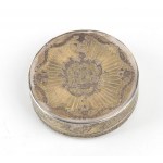 Russian silver snuff box with medal mommemorating the signing of the Treaty of Nystad in 1721