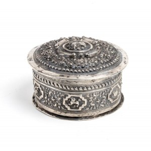 Burma solid silver box