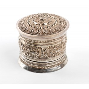 Burma solid silver box
