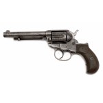 Revolver Colt model 1877 (Thunderer) s pouzdrem, nábojovým pásem a soudkem na střelný prach