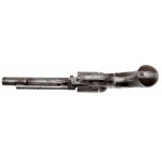 Revolver Colt model 1877 (Thunderer) s pouzdrem, nábojovým pásem a soudkem na střelný prach