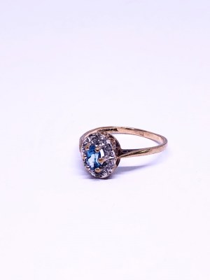 Gold Ring with Natural Diamonds and Skyblue Topaz