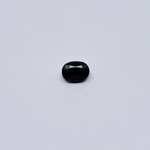 Přírodní tmavě zelený modrý safír 1,57 Ct