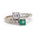 Ring with emerald and diamonds, late 20th century.
