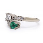 Ring with emerald and diamonds, late 20th century.