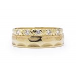 Gold ring with diamonds, early 21st century.