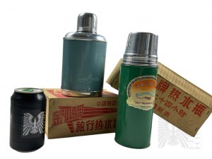 Lata 60-90 XX w. - Dwa Chińskie Termosy Próżniowe Jin Ding i Yu-Yi Vacuum Flask