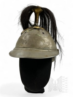 Itálie, druhá polovina 19. století (?) - Bersalierská přilba typu Pickelhaube.